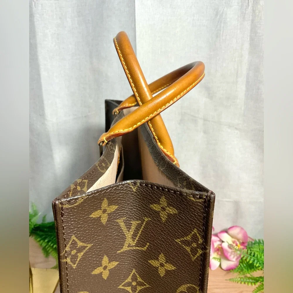 LUXURY LOUIS VUITTON SAC PLAT ✅AUTHENTIC